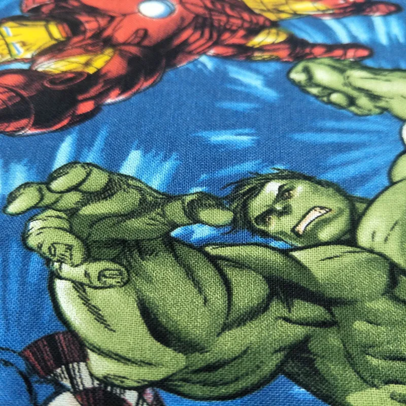 105 см Ширина Marvel супер герой печать темно-синий хлопок ткань для мальчиков одежда занавески домашний текстиль наволочки DIY-BK724