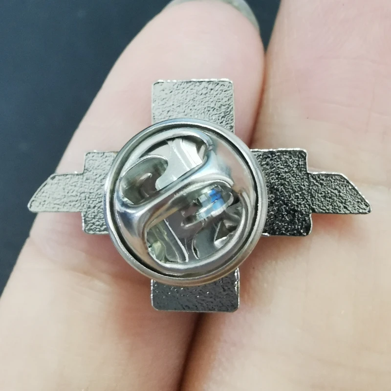 Булавка в виде черного Креста с немецкой флотилией | Украшения и аксессуары