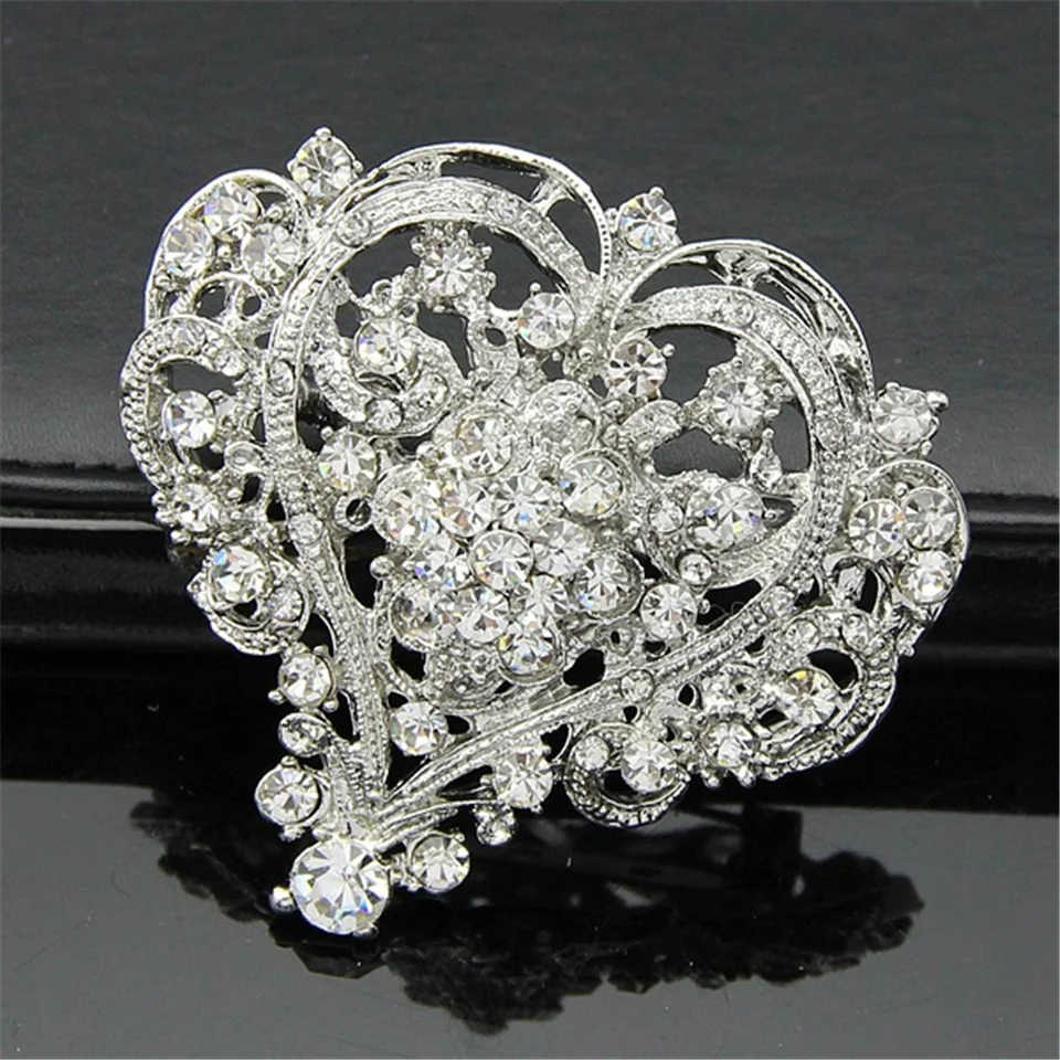 

Heart-shaped Women's White Rhinestone Corsage Exquisite Love Brooch Wedding Clothing Decoration Accessories