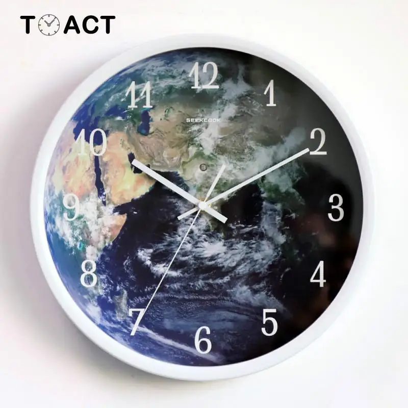 Настенные часы светящиеся светодиодные с цифрами тихие Светящиеся в темноте