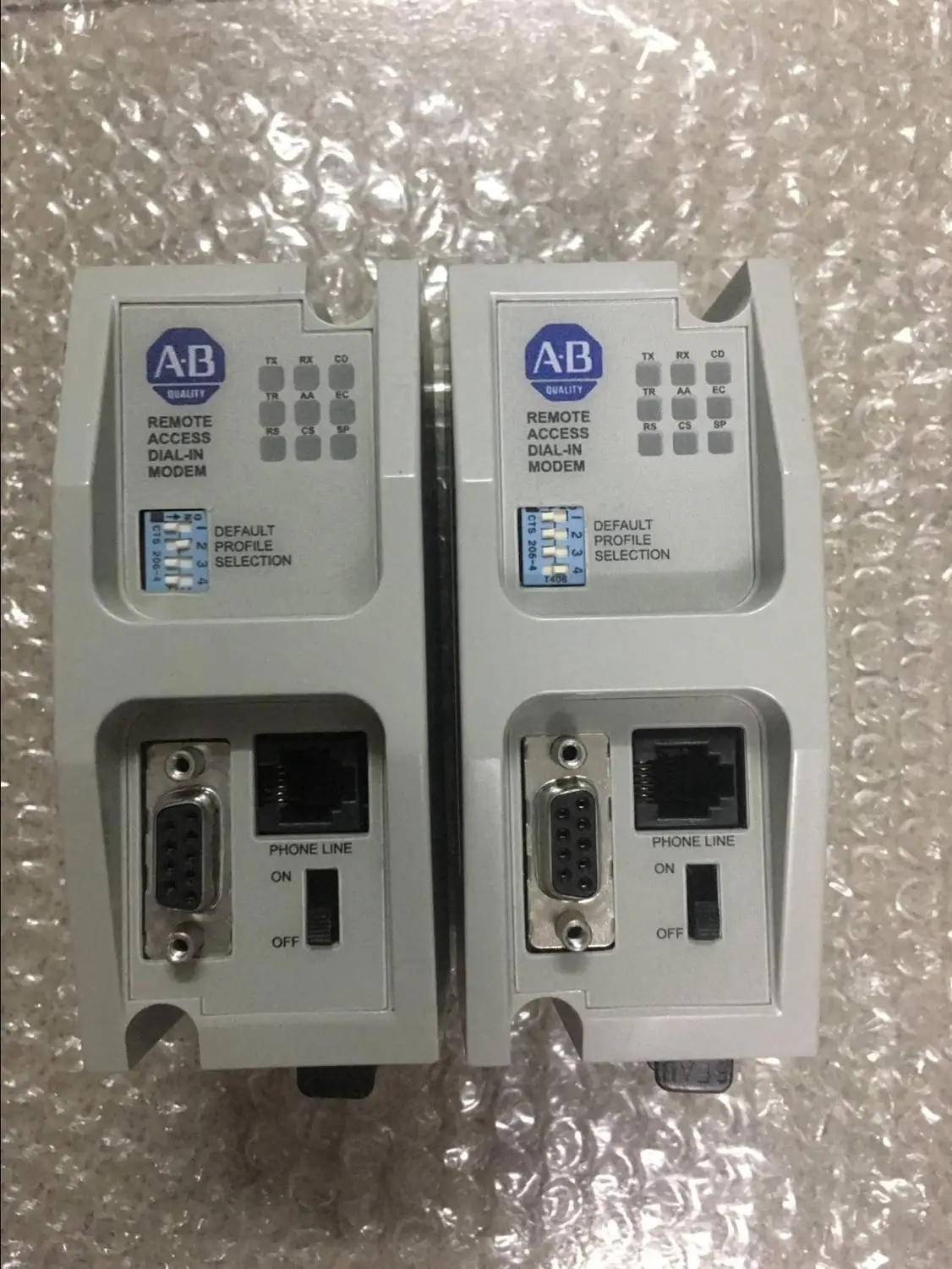 AB MODULE 9300-RADM1/B SPOT STOCK 9300-RADM1 используется в хорошем состоянии пожалуйста запрос |