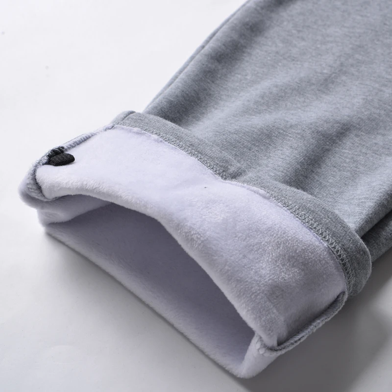 

Autumn and Winter Male Casual Multi-pocket Pants Loose and Plus Size Trousers Plus Velvet Warm Pants Straight Long Trousers