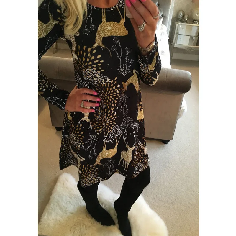 Женское расклешенное платье с длинным рукавом рождественскими мотивами для