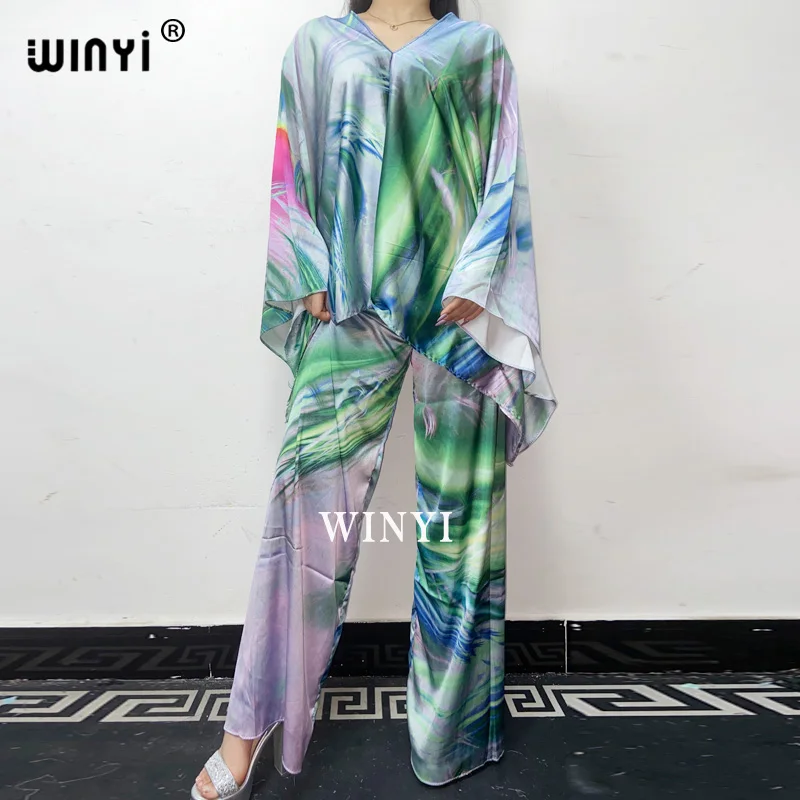 

Plus Size Clothes