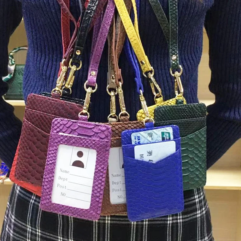 

Ladies Bus Card Set ID Men Work Card Holder Embossed Snake Pattern Wallet Card Bag Fashion Wroker ID Neck Wallet With Lanyard