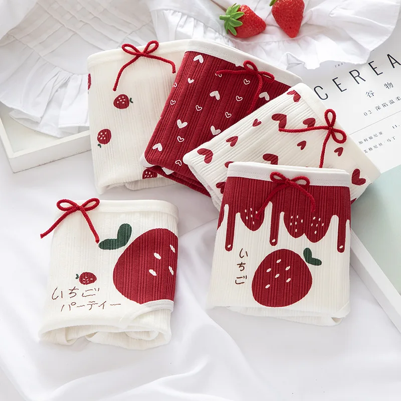 

3Pcs Cotton Women Panties Cute Briefs Underwear For Girls Red Strawberry Fashion Lingerie Size M-XL