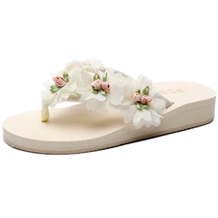 

Shoes Woman's Slippers Luxury Slides Shale Female Beach Rubber Flip Flops Platform Heeled Mules 2021 Flat Designer Sabot Hawaiia