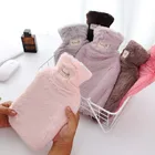 8001800 мл бутылка для горячей воды мягкая для сохранения тепла зимой портативная и многоразовая защита плюшевое покрытие моющееся и герметичное