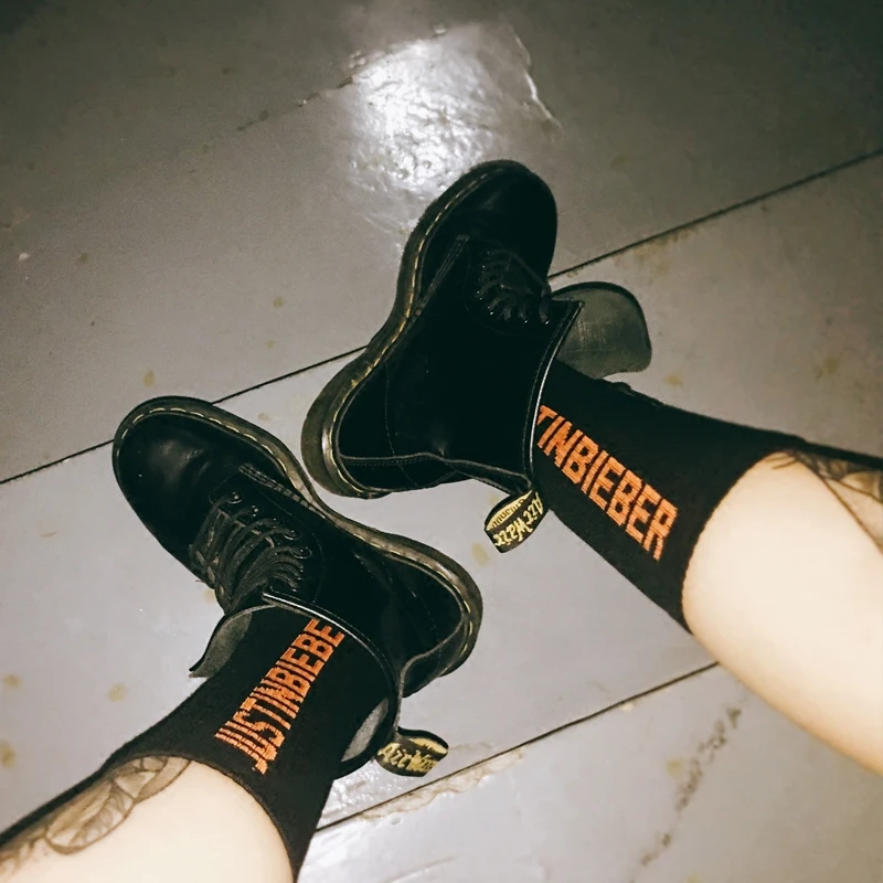 Прямая поставка Новинка Модные носки с круглым вырезом Justin Bieber Sox JB Желтые