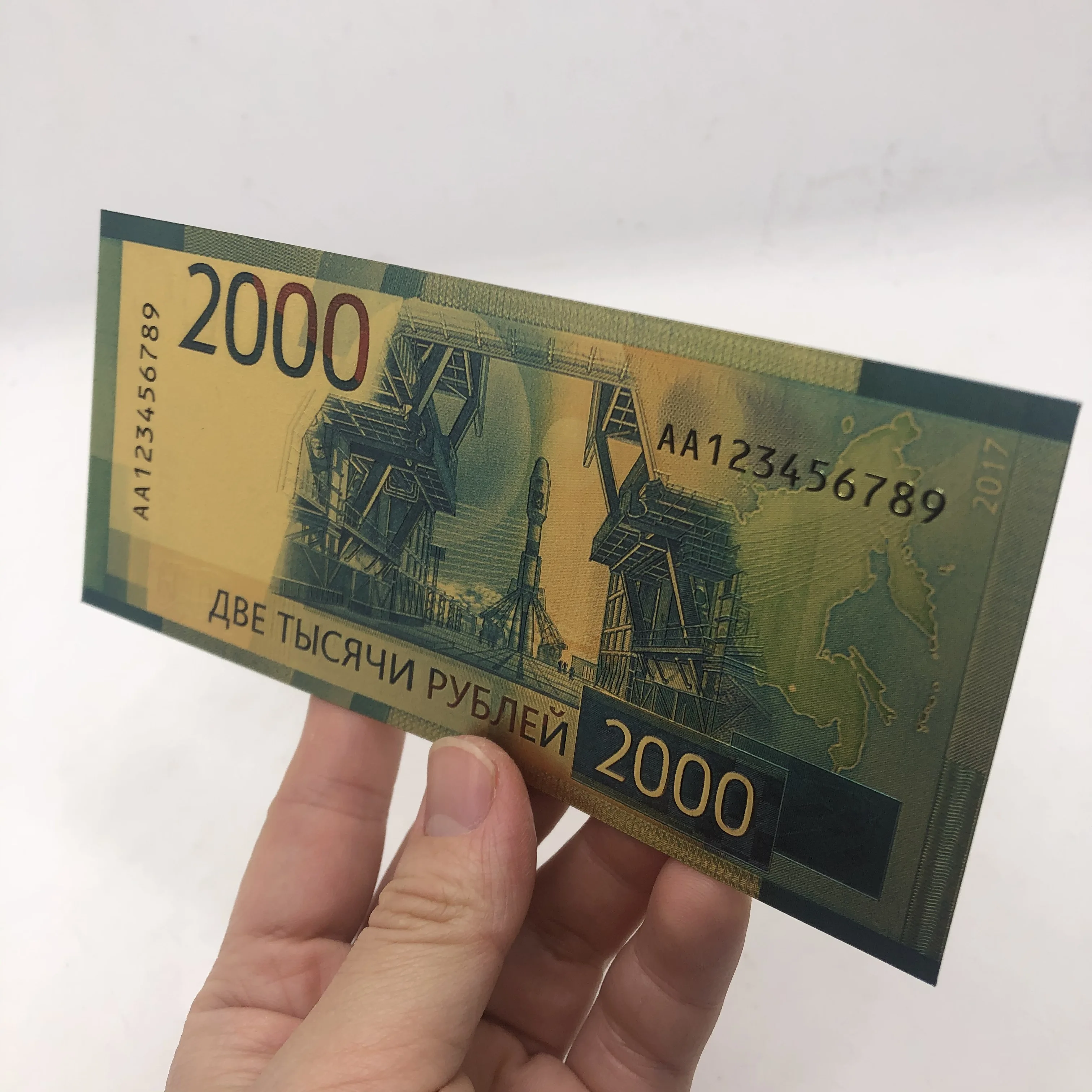 

1pc New Gorgeous Russian Golden Banknotes 2000 Rubles 24k Gold Foil Gold-plated Banknotes for Souvenir gift