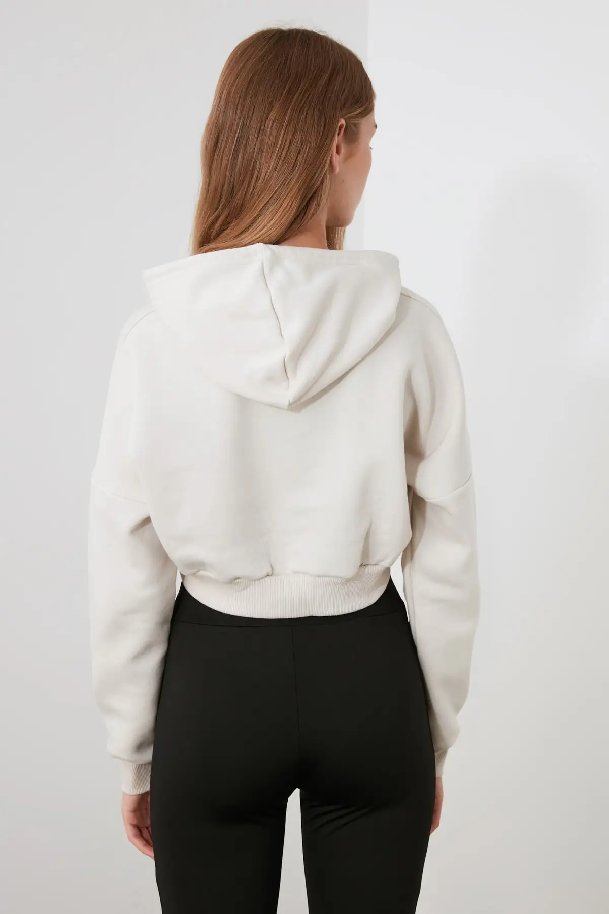 

MLLA Stone Hooded Crop Sports Sweatshirt TWOAW21SW0662