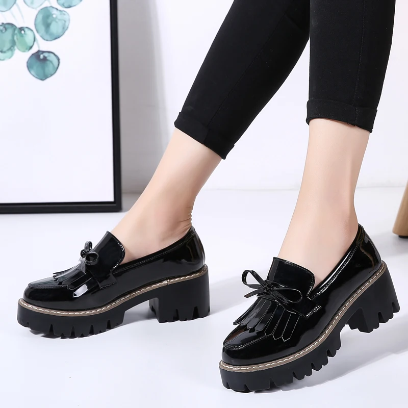 O16U Women Autumn Shoes Patent Leather Slip on Tassel Loafers Platform Flat Casual Shoes Women Flats Spring Shoes for Ladies