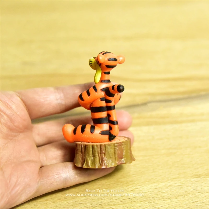Disney Winnie the Pooh Tigger 9 см фигурка коллекция украшений аниме статуэтка детская игрушка