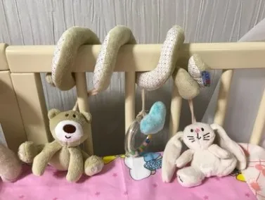 E479846 Loozykit Carton Animals Baby Bed Accessories In The Crib Cot Bed For Babays Crib Bed Hanging Toy Stickers Gifts - Цвет: E479846