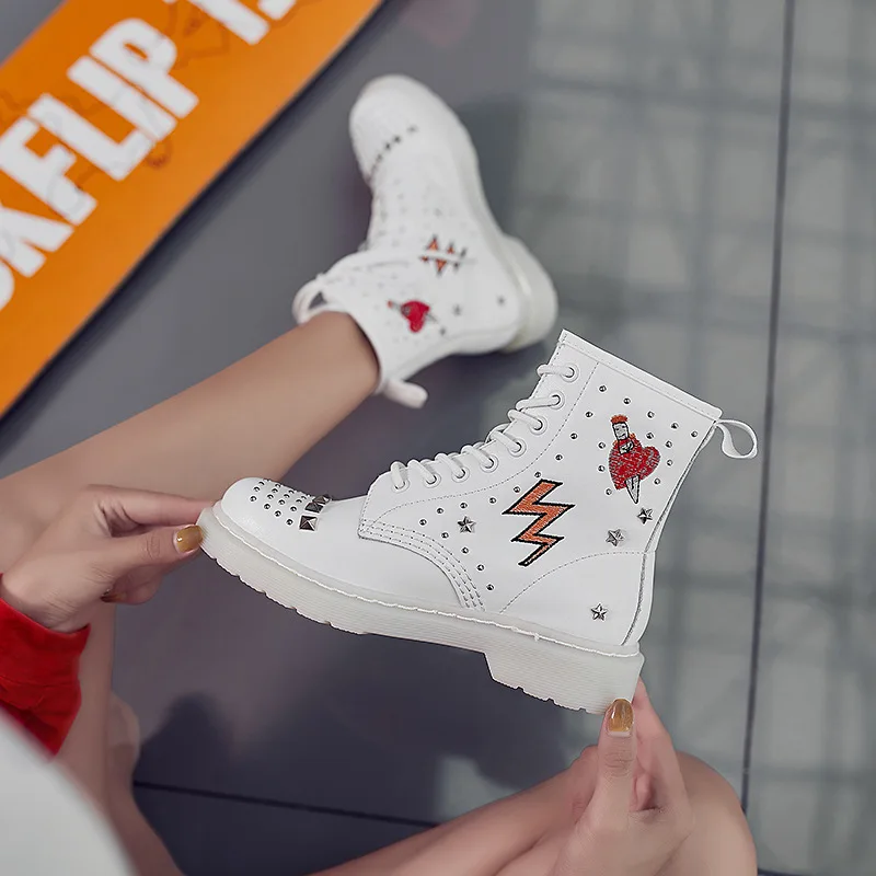 Autumn Winter Skull Rivet Women Ankle Boots White Genuine Leather Woman Round Toe Lace Up Shoes Motorcycle Female Footwear | Обувь