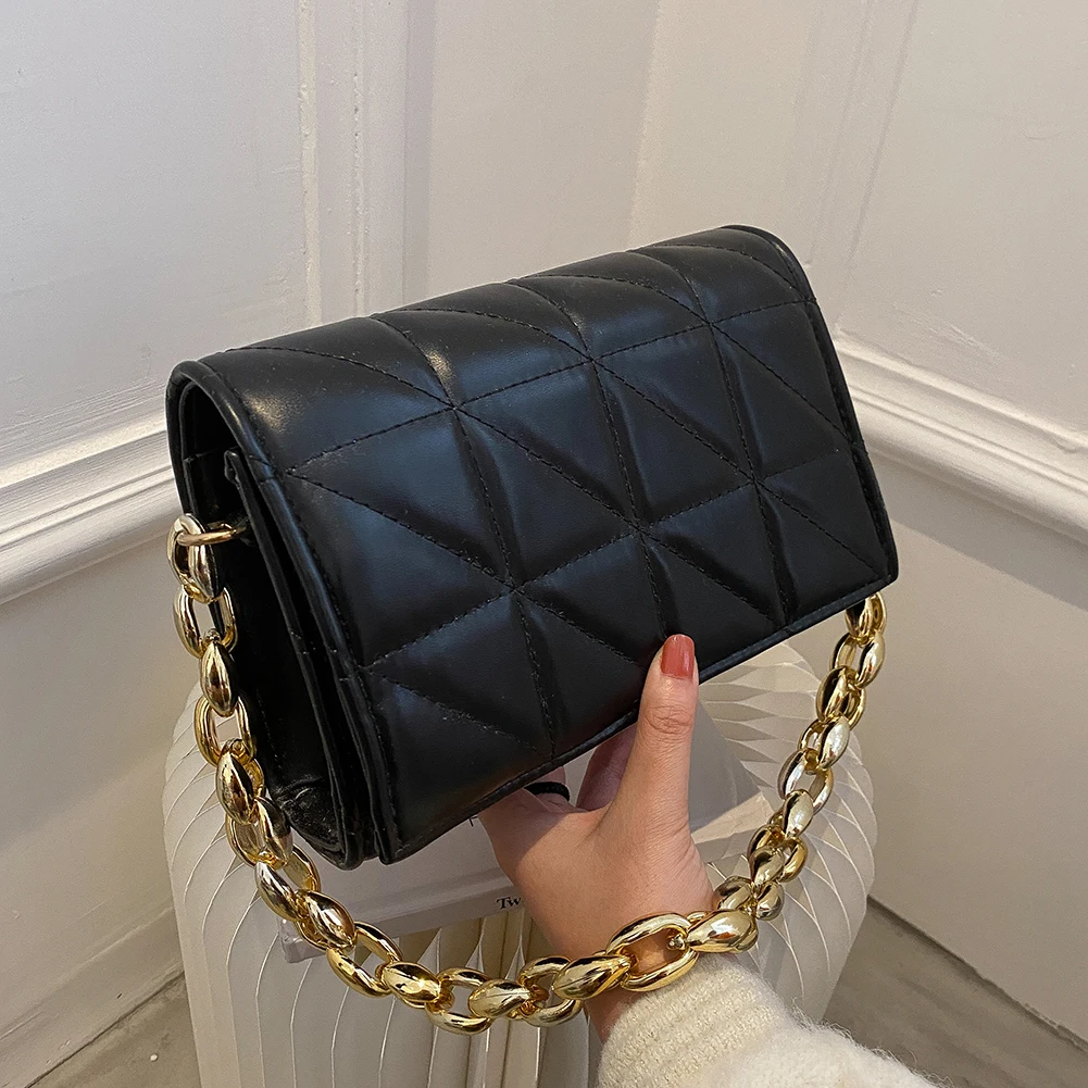 

Women Solid Color Simple Shoulder Underarm Bags Fashion Geometric Embossing Ladies Casual Thick Chain Small Shoulder Handbags