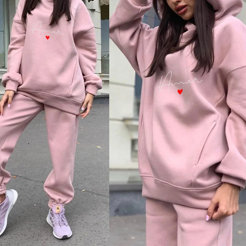 

Women Tracksuit Set Letter Heart Print Fleece Female Sportswear Sets Hoodie Long Sleeve Sweatshirt High Waist Pants 2021 Casual