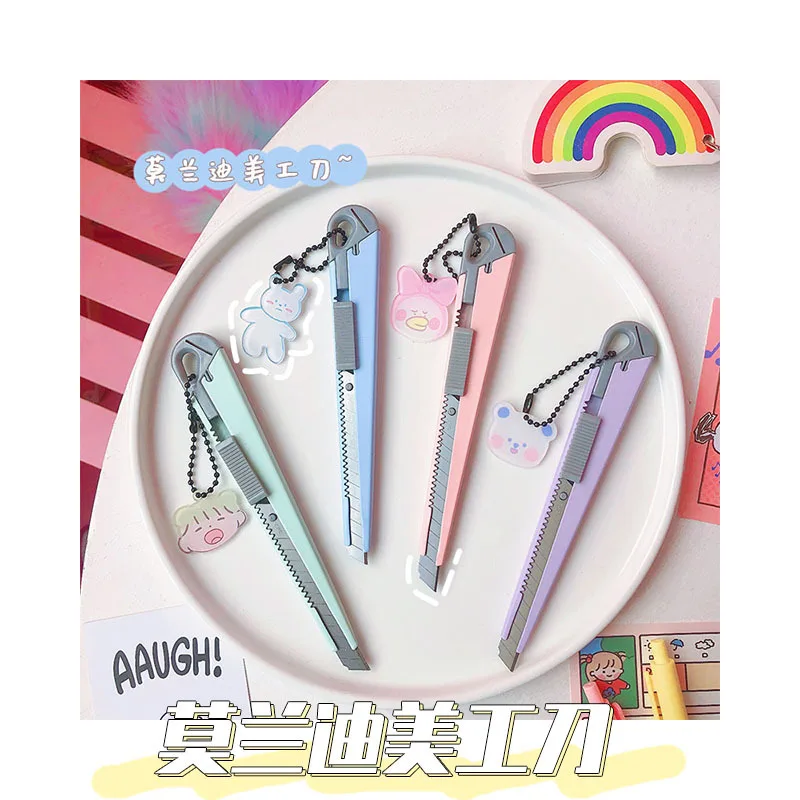

Morandi color cartoon utility knife cute pendant color paper cutter hand-held small express unpacking knife without pendant