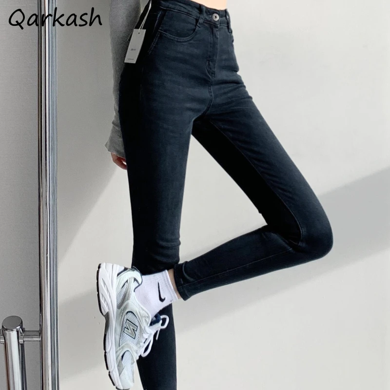 

Джинсы женские облегающие, элегантные универсальные простые винтажные стильные нежные джинсы-карандаш с завышенной талией, с карманами, в ...