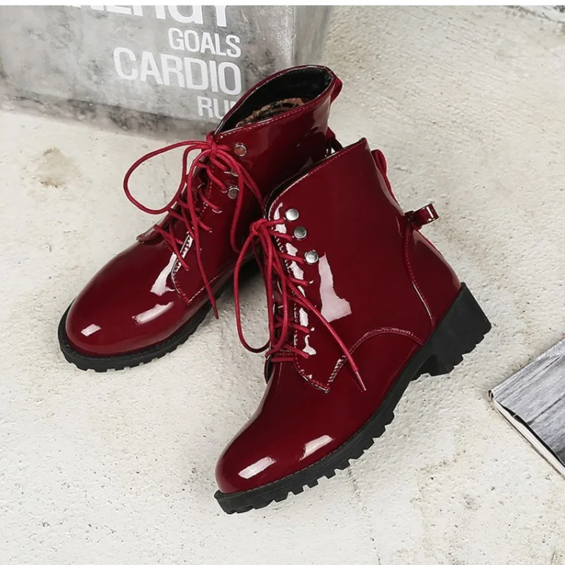 

Autumn Winter Patent Leather Lace-up Martin Ankle Boots Retro Low Heel Short Boots Casual Waterproof Platform Short Black Shoes