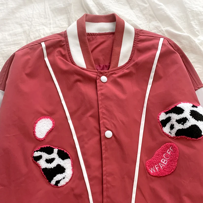 Бейсбольная куртка в стиле ретро осенняя свободная бейсбольная с коровьим