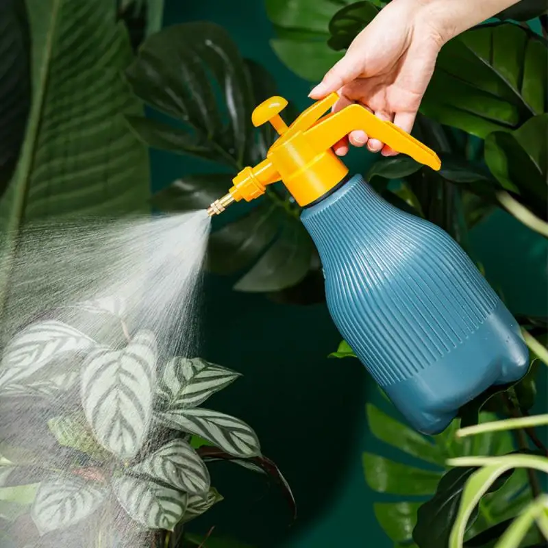 

Plant Mister Spray Bottle Plant Atomizer Fine Sprayer Watering Cans For Gardening Cleaning Solution With Top Pump Trigger Water