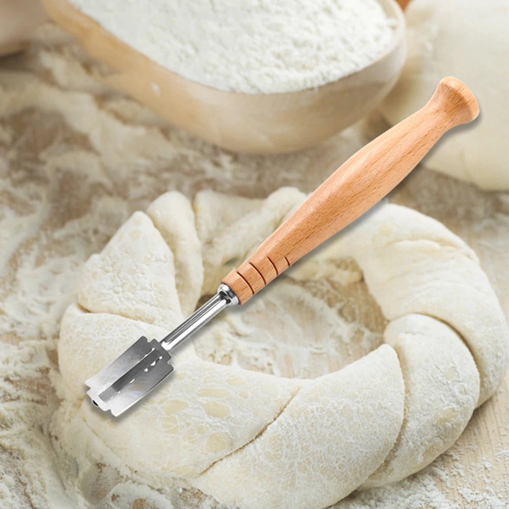 

Bread Bakers Cutter Slashing Tool Bread Lame Dough Scoring Blade Tools Making Razor Cutter with Leather Protective Case