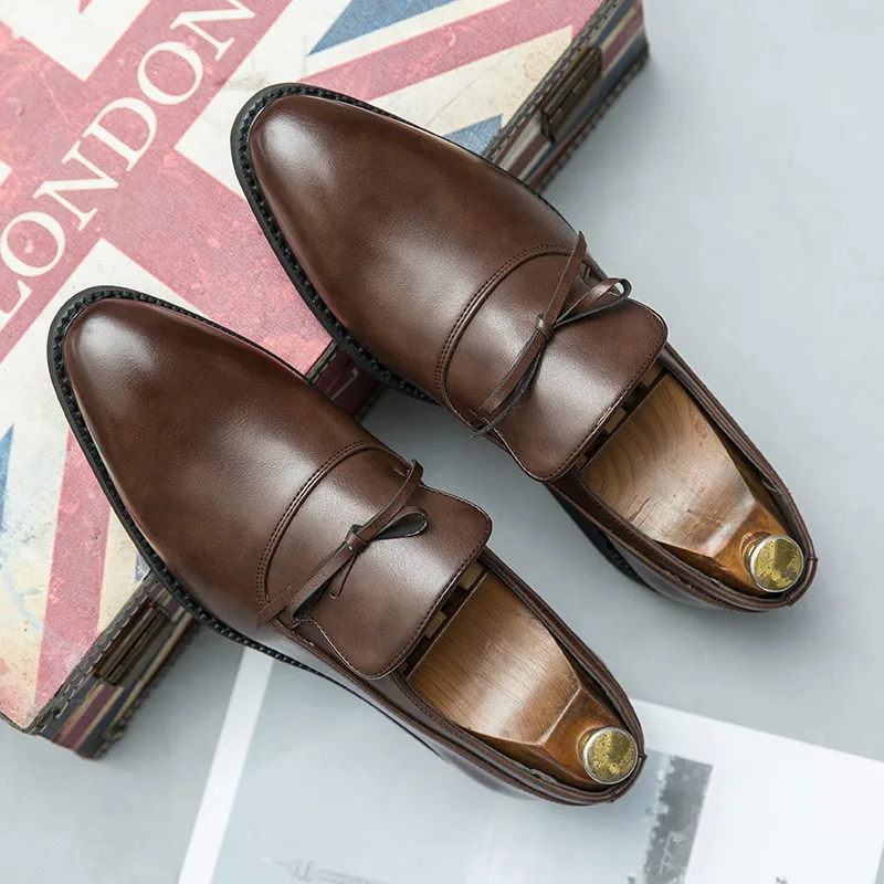 

Fashion Men Shoes Pointed Toe Breathabel Dress Shoes Plus Size Anti-slip Light Black Leather Business Shoes Zapatillas Hombre