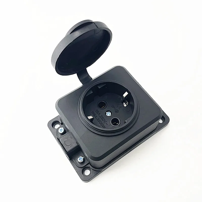 

IP54 16A 3500W EU German 2PE Outdoor Waterproof Outlet Rain Plug with Cover Germany Russia Wireless Extension Power Strip