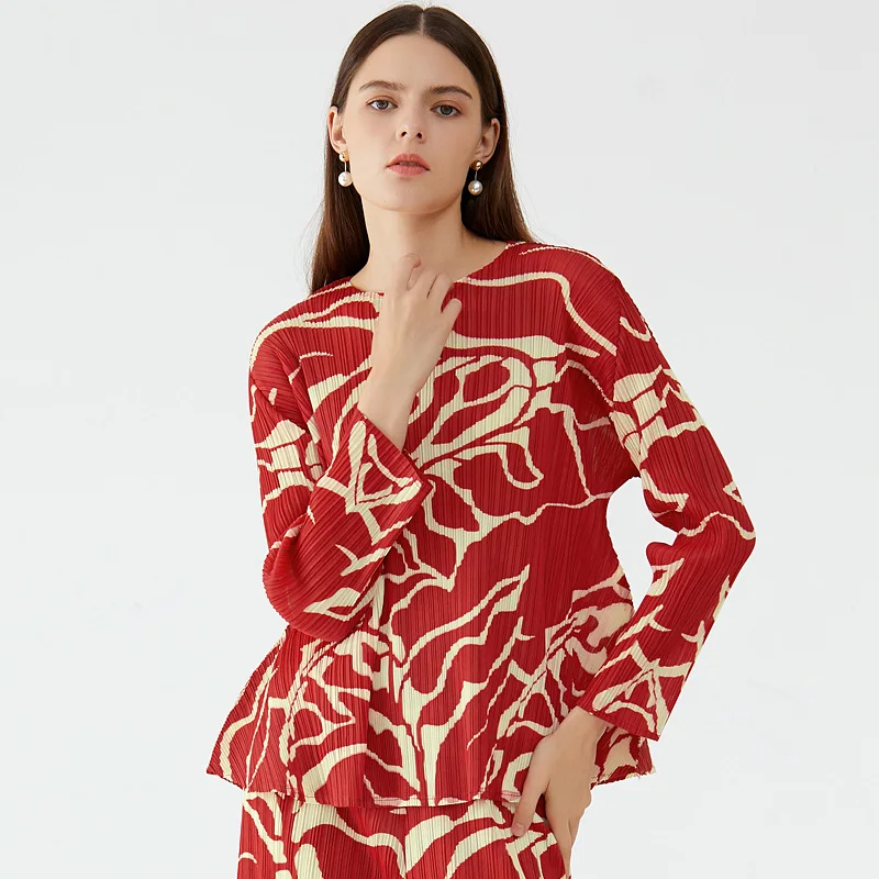 

Issey Miyake designer ladies autumn fashion Christmas suit autumn and winter small fragrance wide-leg slacks two-piece suit