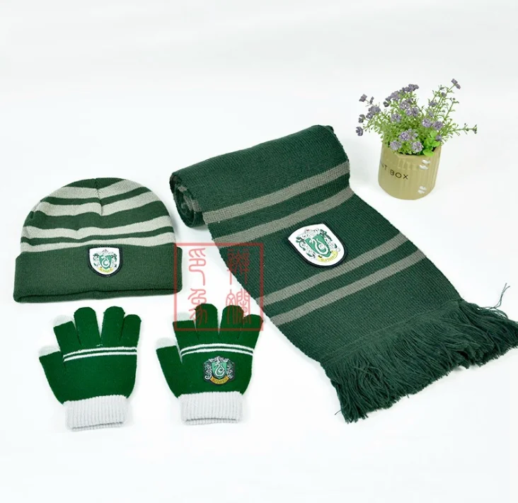 Детский шарф-гермион с когтями