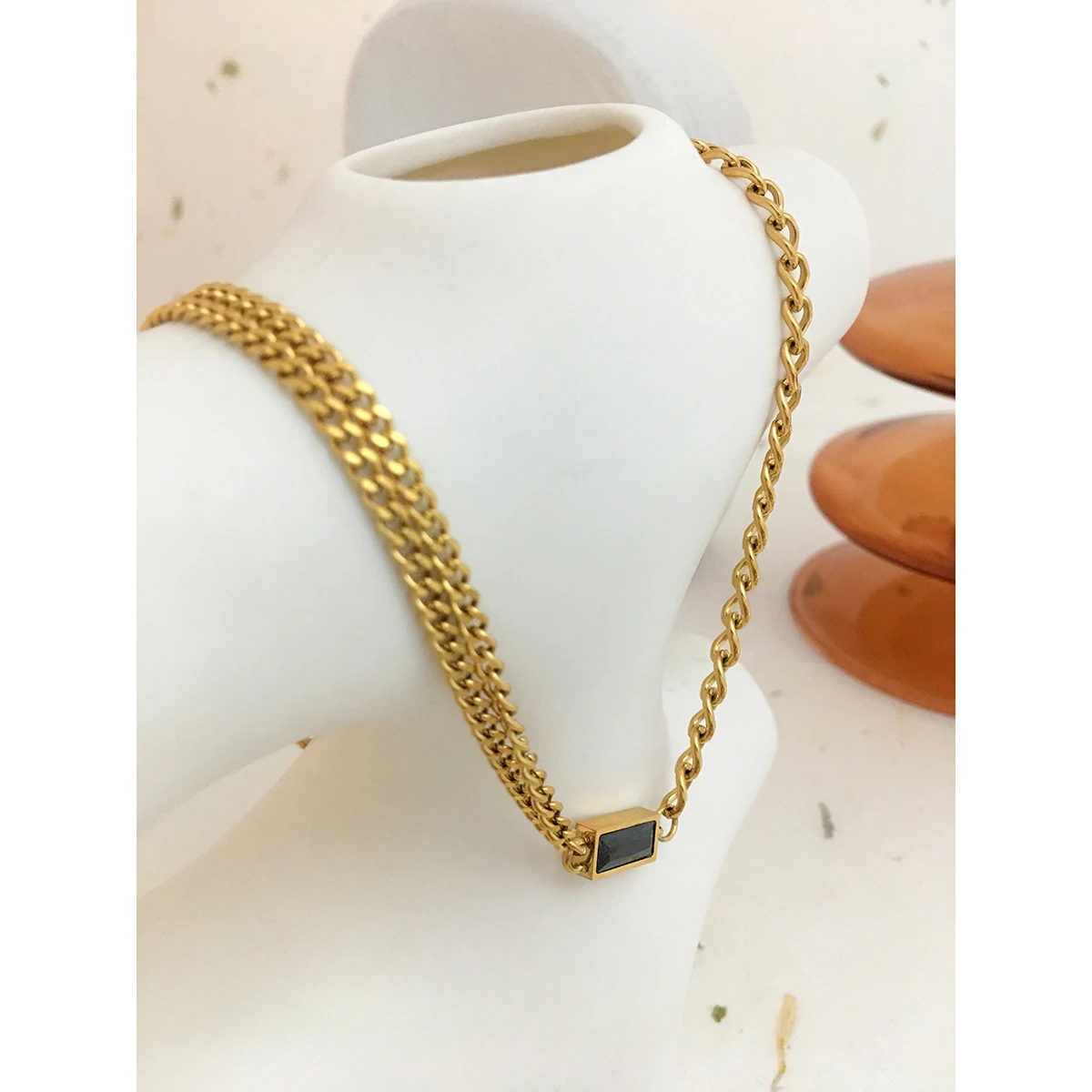 

Monlansher Gold Color Double Chain Merge Mixed Choker Black Geometric Zircon Pendant Necklaces Minimalist Fashion Choker Jewelry