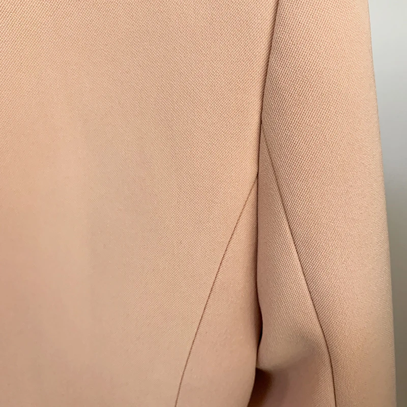 Женский классический двубортный Блейзер облегающий бежевого цвета с пуговицами