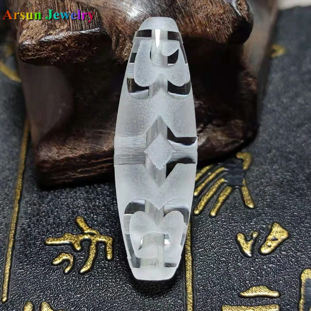 

Natural White Crystal Beads Totem Carving King Kong Lotus Pattern Tibetan Dzi Beads for Amulet Bracelet&Necklace Making