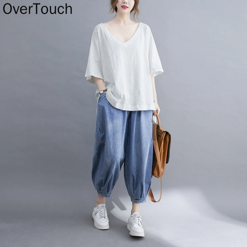 

Женская свободная футболка с V-образным вырезом