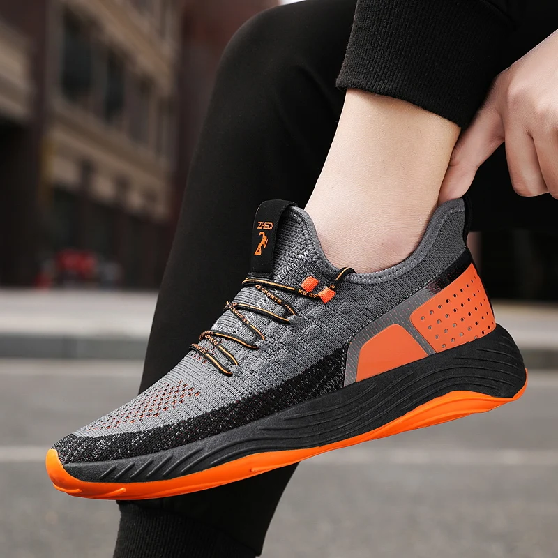 

Solid White Fashion Knitting Casual Shoes Men Sneakers For Men Male White Casual Shoes Sapatos Fashion Sport Mens Hot Sale 2020