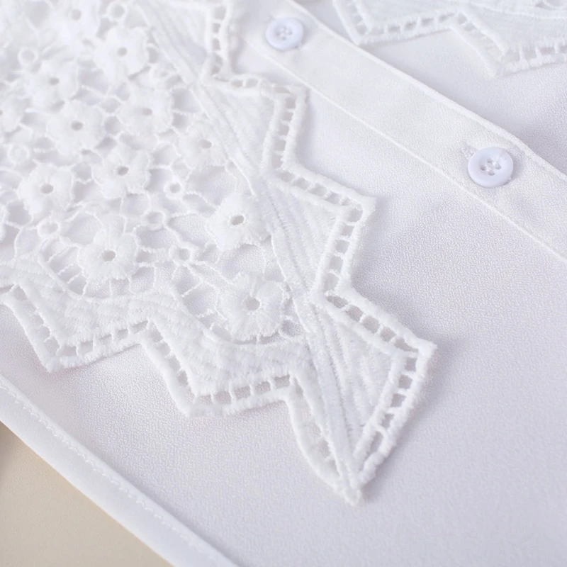 

Hollow Floral Lace Wavy Fake Collar Winter Sweater Detachable Half-Shirt Blouse