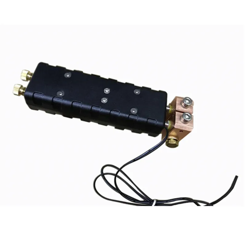 Одна точка для сварки. Версия с водяным охлаждением/воздушным охлаждением.