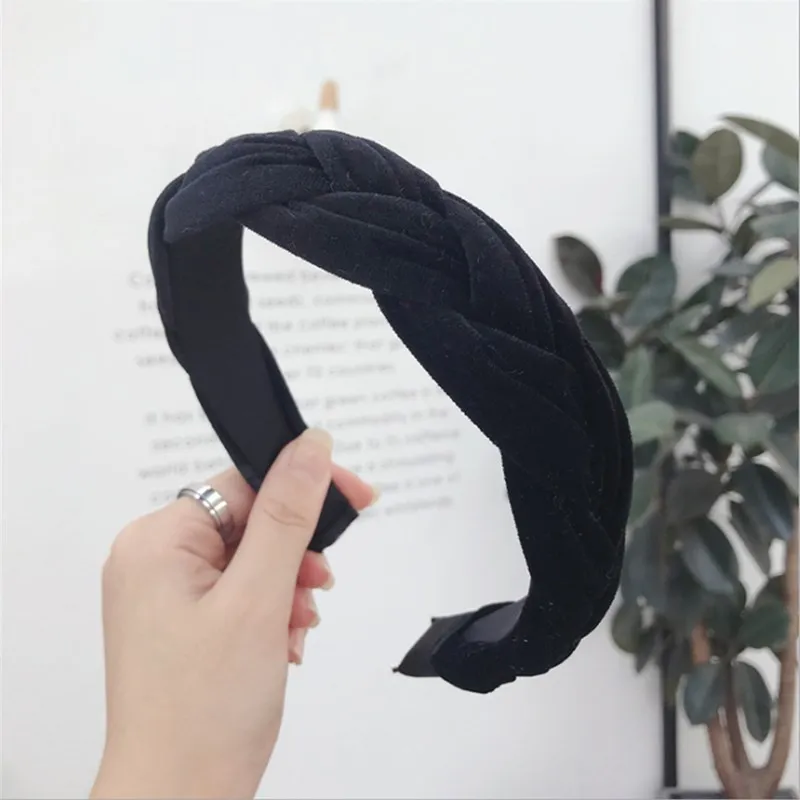 Fashion hair accessories women's gold velvet fabric twist braid wide-angle light headband headband wild girl hair band Headwear - Цвет: Черный