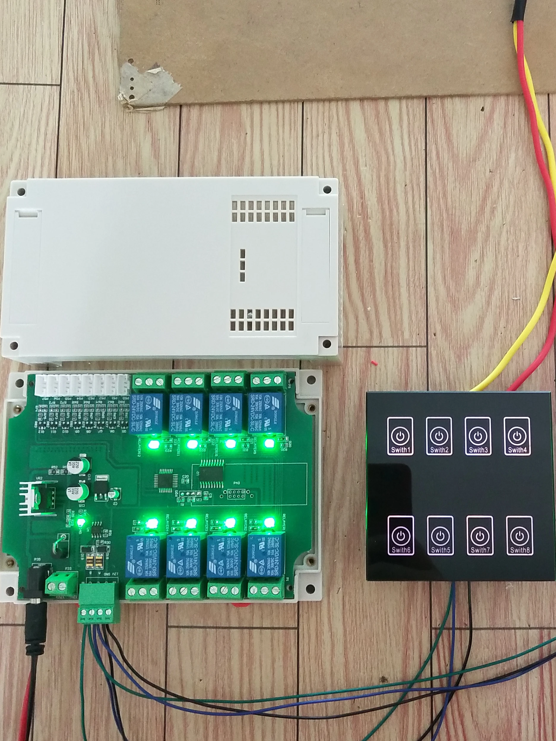

8-way Touch Panel Control Relay Board 485 Finished Product Dual-control Multi-controller with Shell Panel