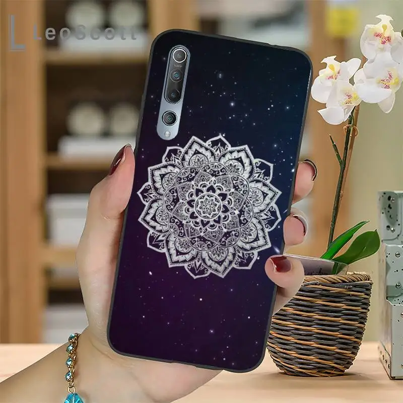 

Mandala Pattern Phone Case For Xiaomi Redmi 7 8 9t a3Pro 9se k20 mi8 max3 lite 9 note 9s 10 pro