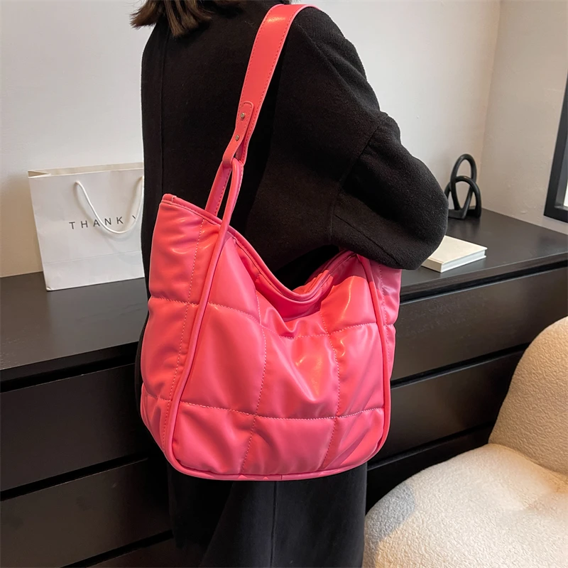 

Winter Qulited Pu Shopper,16 Inch Women's Large Capacity Tote Bag, Shoulder Bag,Handbag,Envelope Bag
