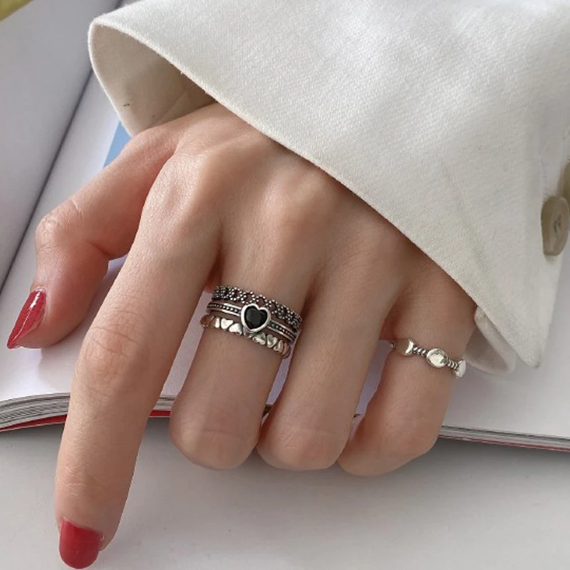 

Vintage Love Heart Bride Ring on Phalanx Minimalist Designer Adjustable Jewelry Aesthetic Engagement Gifts for Women Accessories
