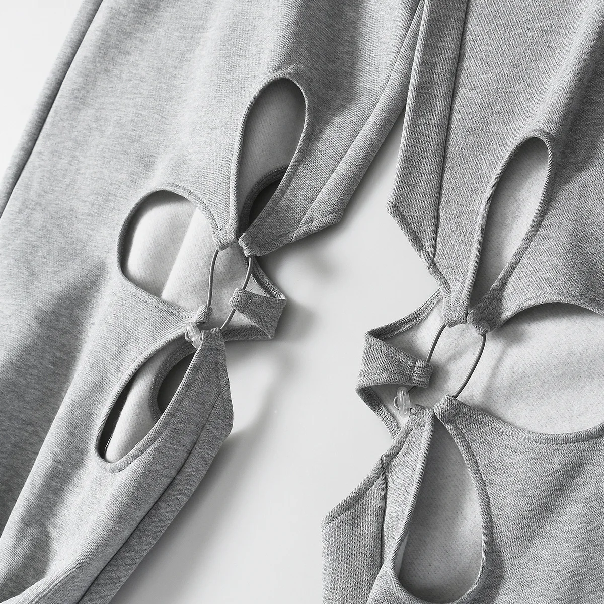 

Top Qulity Stylish Flower Hollow Out Gray Sweatshirt Set For Women Casual Hoodie Top and Loose Pants Two Pieces Tracksuit