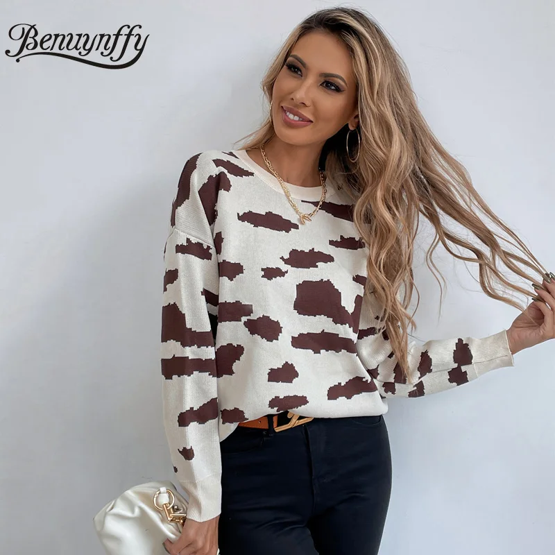 

Benuynffy вырез лодочкой плечи Графический свитер пуловеры для женщин 2021 Осень Зима Свободный вязаный пуловер топы Женская одежда