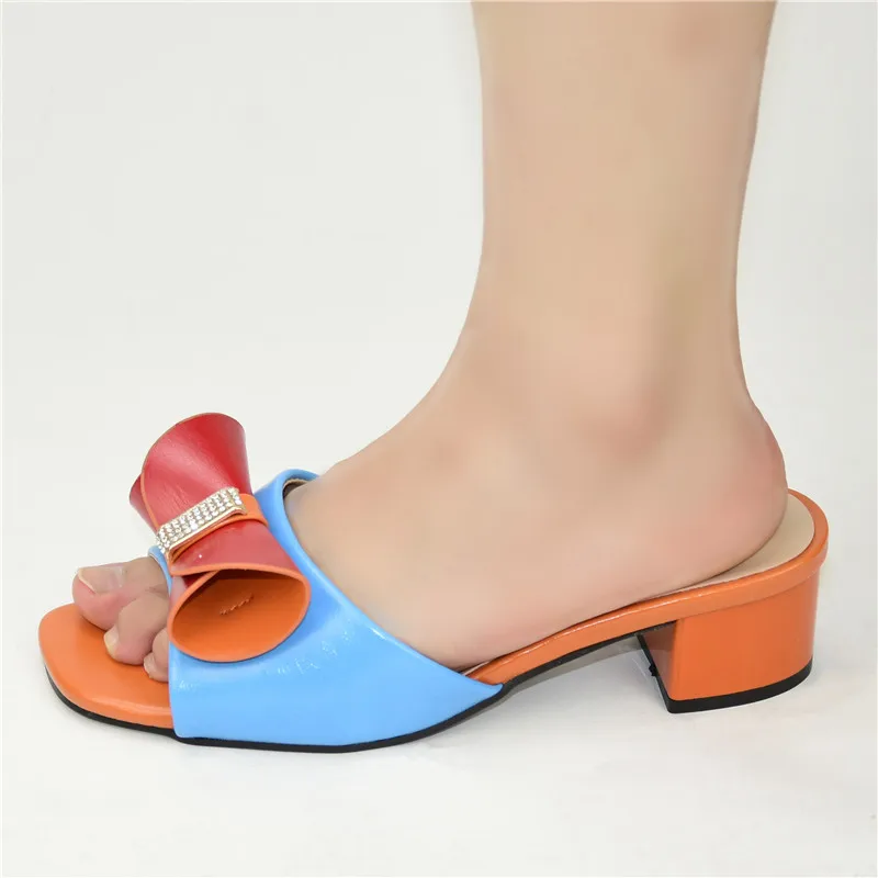 Новейшие свадебные туфли стразы на высоком каблуке сандалии с открытым носком