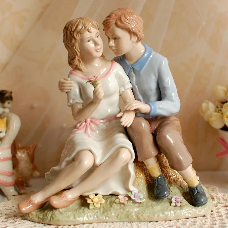 

AMERICAN HIGH-END CERAMIC ORNAMENTS EXQUISITE HANDMADE HIGH QUALITY COUPLE ORNAMENTS CREATIVE WEDDING GIFTS