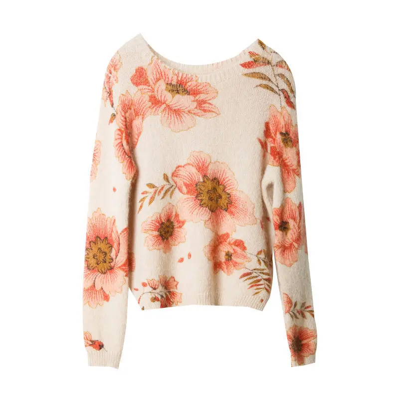 

Cool winter print autumn pink sweater