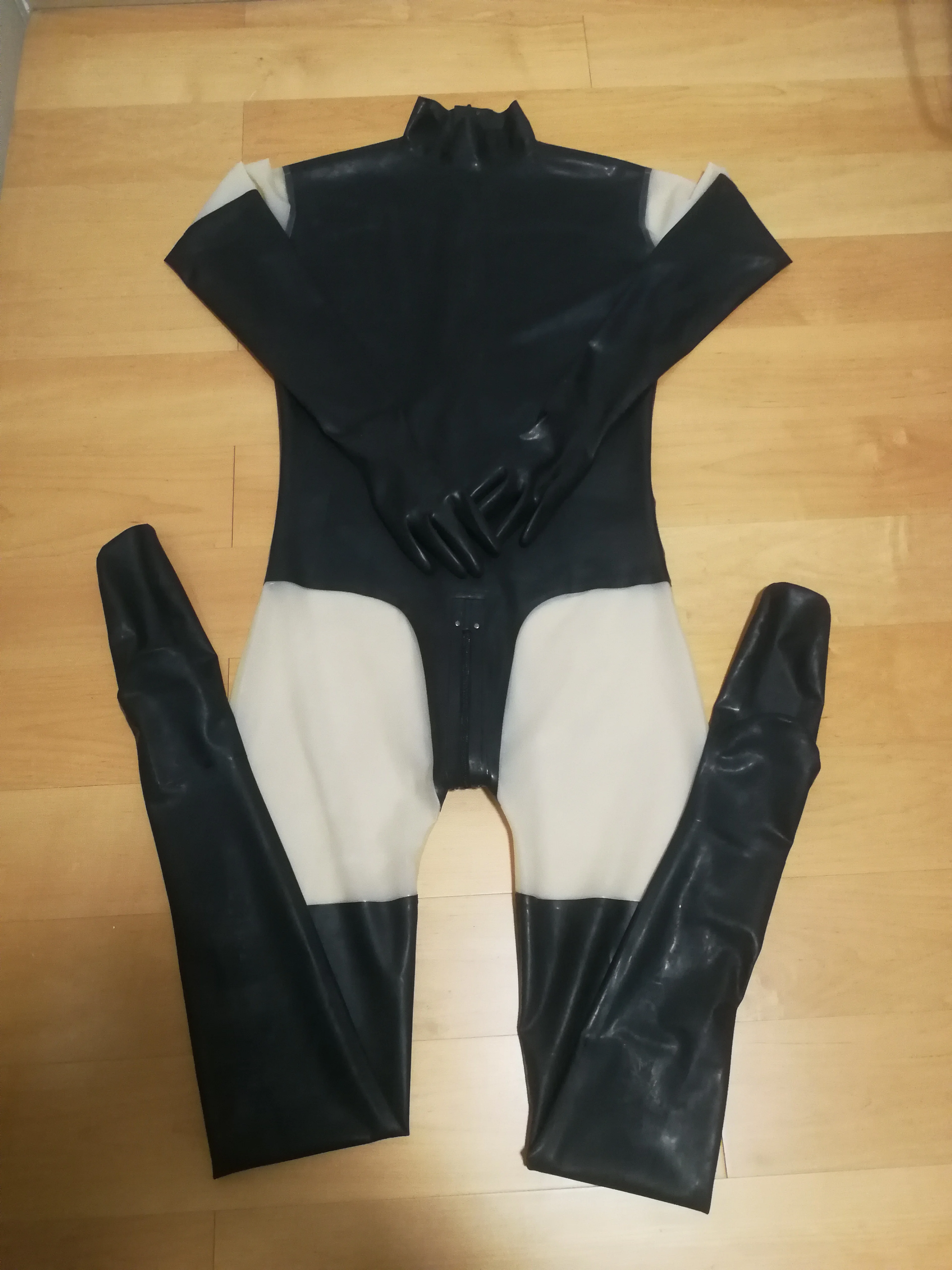 Новый дизайн облегающий латексный комбинезон прозрачный с черным трико женские