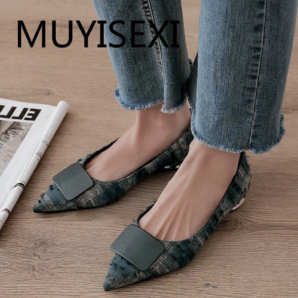 Женские туфли на низком каблуке 2 см зеленые элегантные офисные с острым носком